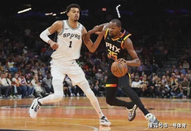 火箭得到杜兰特后再次出现震撼交易，NBA历史三双王有望空降休城